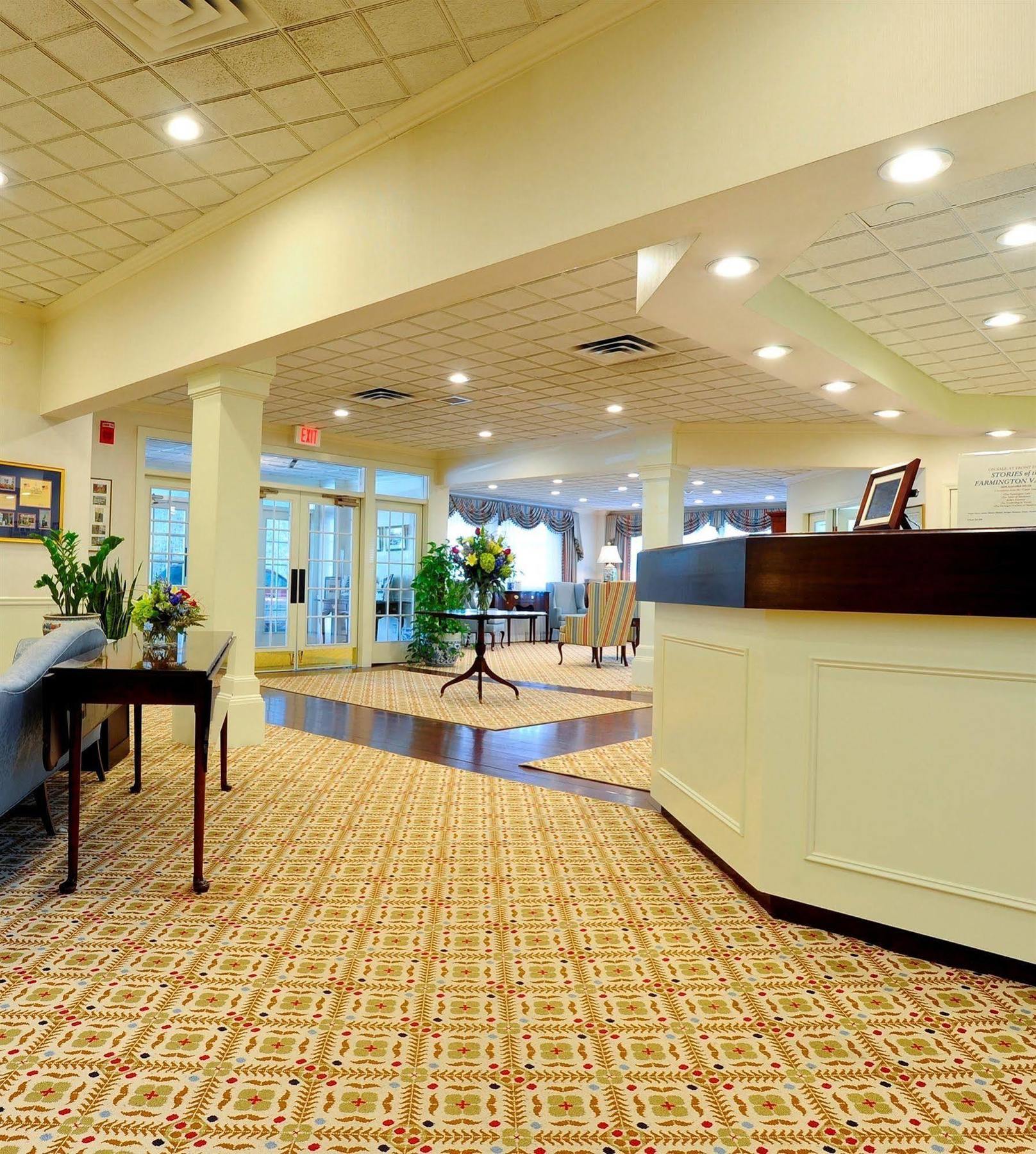 The Farmington Inn And Suites Екстер'єр фото